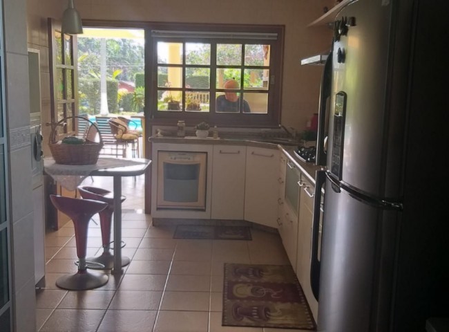 Casa 4 dormitórios , Taquaras - Balneário Camboriú