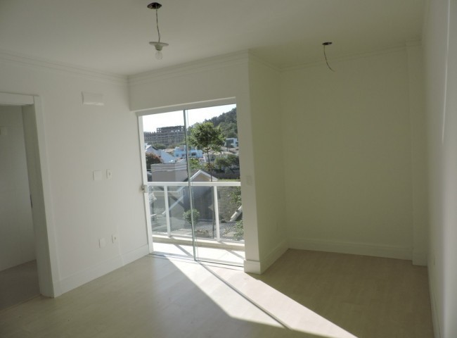 Casa 3 dormitórios , Praia dos Amores - Balneário Camboriú