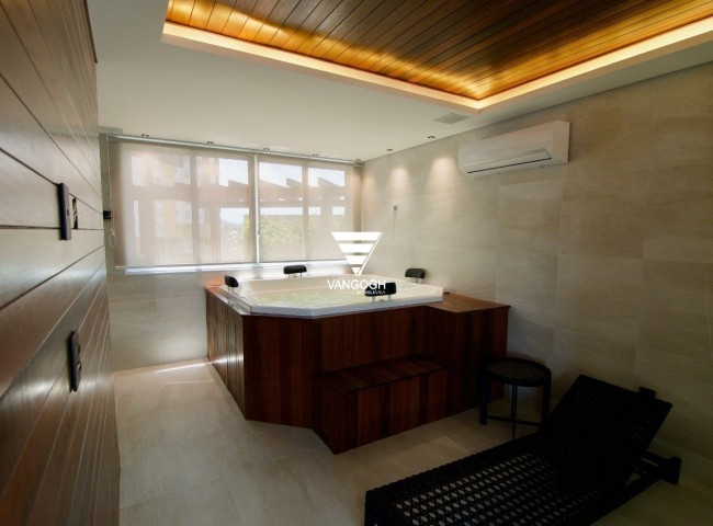 Apartamento 4 dormitórios Via Marina, Quadra Mar - Balneário Camboriú