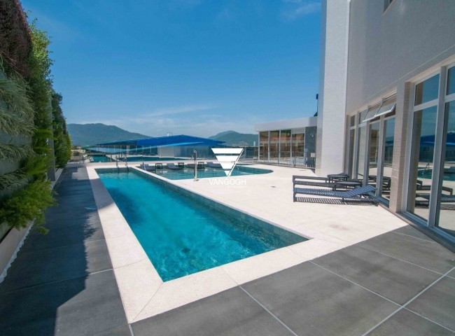 Apartamento 4 dormitórios Via Marina, Quadra Mar - Balneário Camboriú