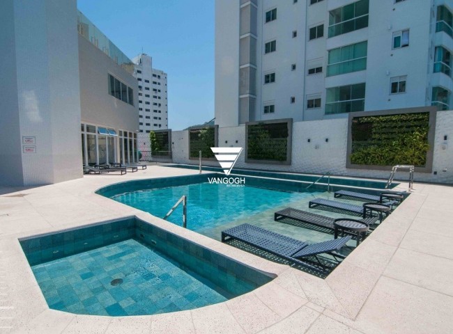 Apartamento 4 dormitórios Via Marina, Quadra Mar - Balneário Camboriú