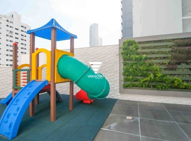 Apartamento 4 dormitórios Via Marina, Quadra Mar - Balneário Camboriú