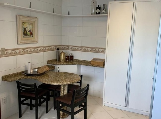 Apartamento 3 dormitórios Monte Olympo, Frente Mar - Balneário Camboriú
