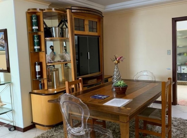 Apartamento 3 dormitórios Monte Olympo, Frente Mar - Balneário Camboriú