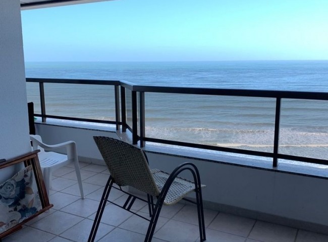 Apartamento 3 dormitórios Monte Olympo, Frente Mar - Balneário Camboriú