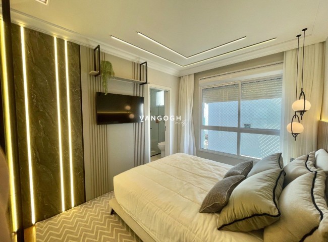 Apartamento 4 dormitórios Marie Antoinette, Meia Praia - ITAPEMA