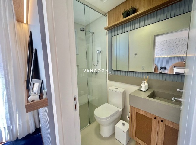 Apartamento 4 dormitórios Marie Antoinette, Meia Praia - ITAPEMA