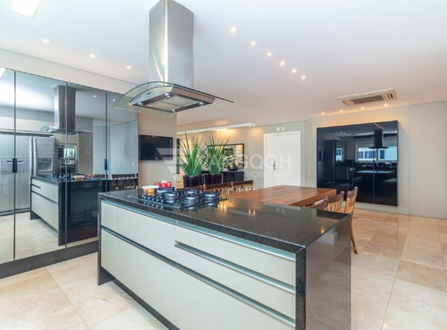 Apartamento 5 dormitórios Costão da Barra, Frente Mar - Balneário Camboriú