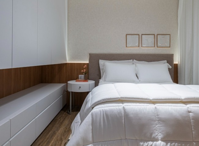 Apartamento 4 dormitórios Marina Beach Towers