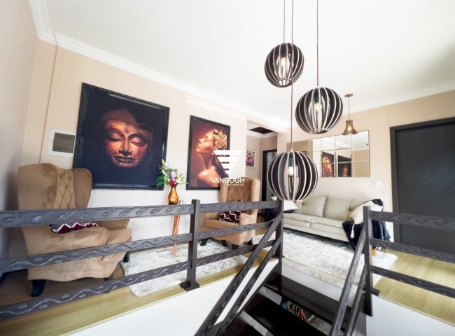 Casa 5 dormitórios , Praia dos Amores - Balneário Camboriú