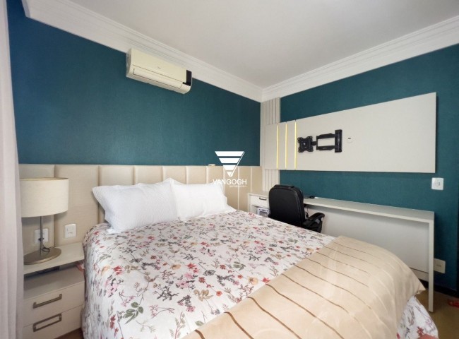 Casa 5 dormitórios , Praia dos Amores - Balneário Camboriú