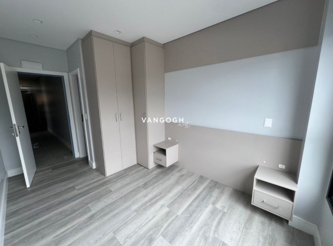 Apartamento 3 dormitórios Dusseldorf