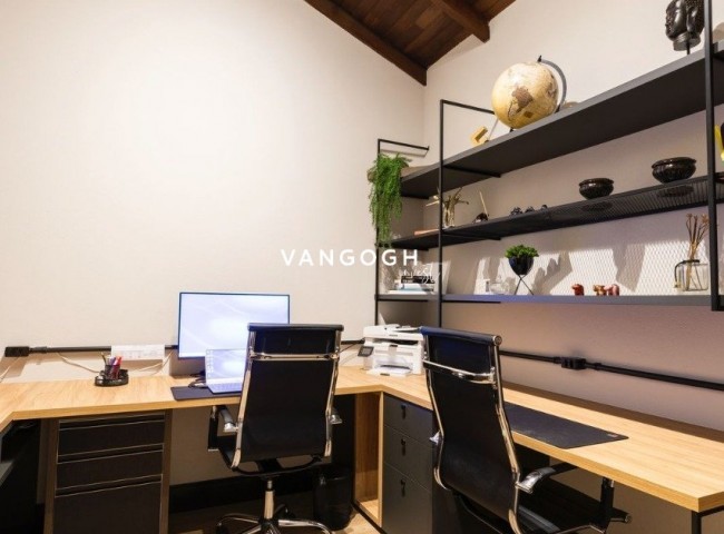 Casa 4 dormitórios , Barra - Balneário Camboriú