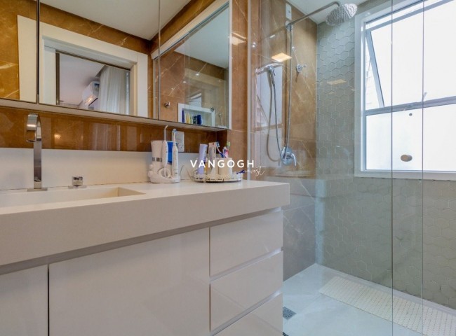 Apartamento 3 dormitórios Edifício Maresol, Centro - Balneário Camboriú