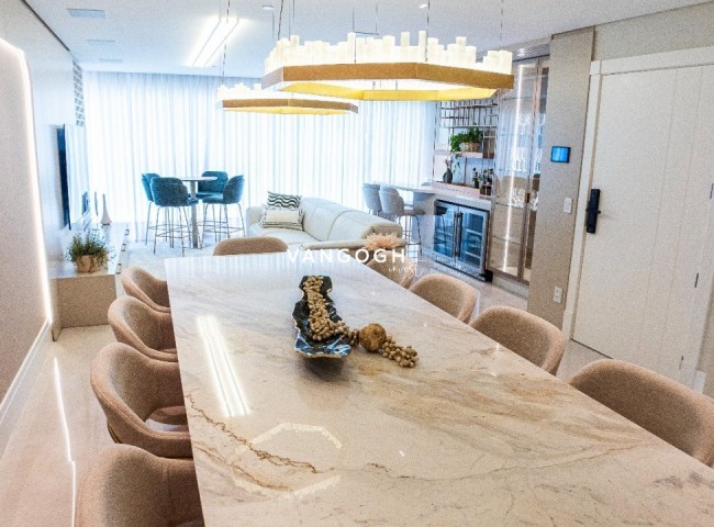 Apartamento 4 dormitórios One Tower Residence, Frente Mar - Balneário Camboriú