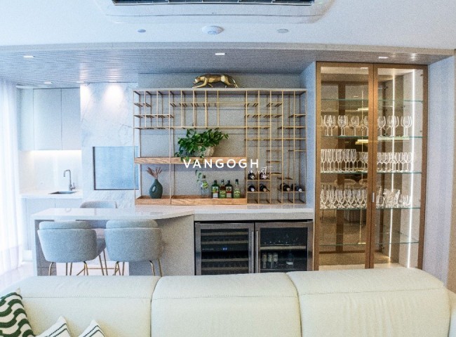 Apartamento 4 dormitórios One Tower Residence, Frente Mar - Balneário Camboriú