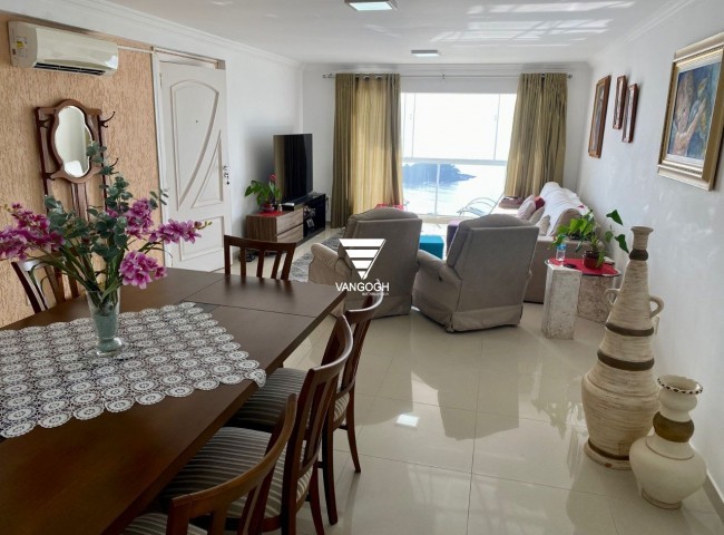 Apartamento 3 dormitórios Imperatriz, Frente Mar - Balneário Camboriú