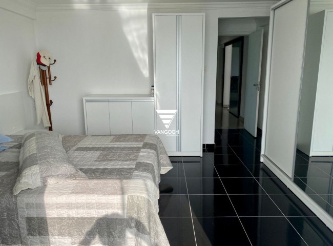 Apartamento 3 dormitórios Imperatriz, Frente Mar - Balneário Camboriú