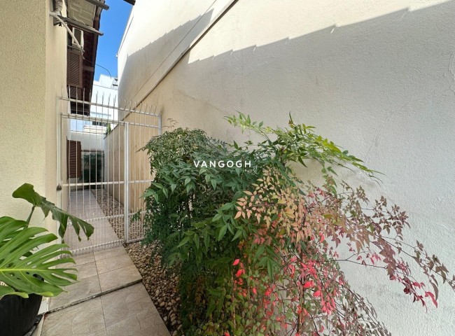 Casa 3 dormitórios , Centro - Balneário Camboriú