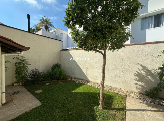 Casa 3 dormitórios , Centro - Balneário Camboriú