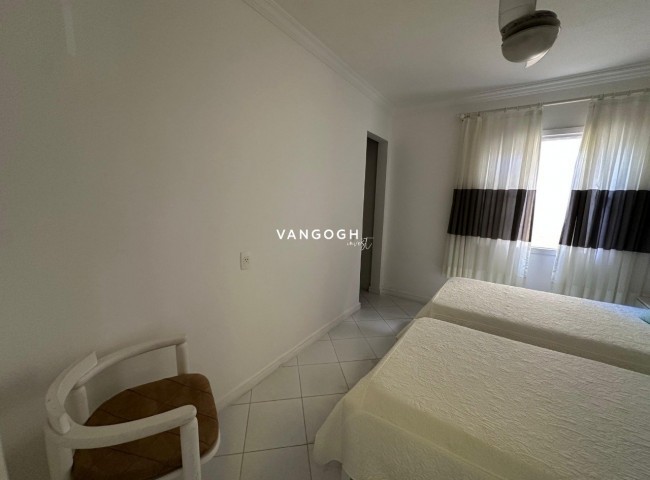 Casa 3 dormitórios , Centro - Balneário Camboriú