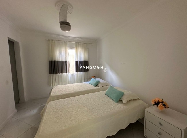 Casa 3 dormitórios , Centro - Balneário Camboriú