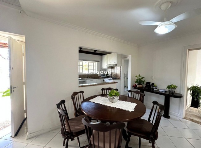 Casa 3 dormitórios , Centro - Balneário Camboriú