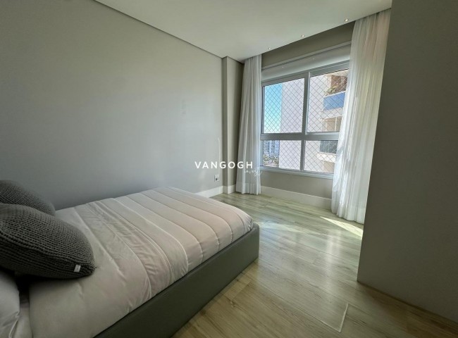 Apartamento 4 dormitórios Brava Home Resort, Praia Brava - Itajaí