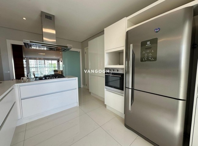 Apartamento 4 dormitórios Brava Home Resort, Praia Brava - Itajaí