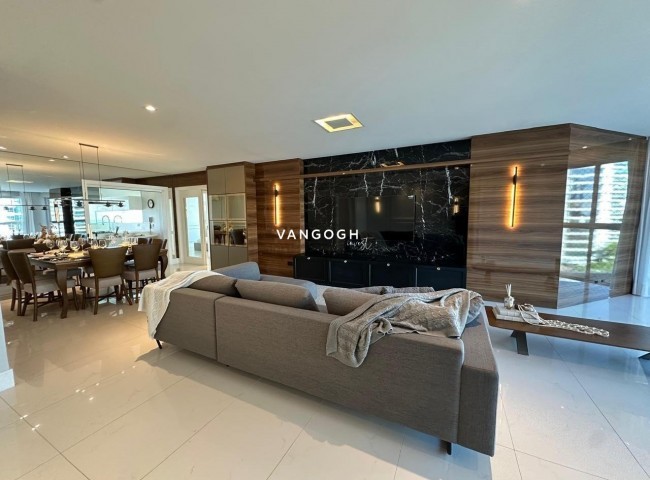 Apartamento 4 dormitórios Brava Home Resort, Praia Brava - Itajaí