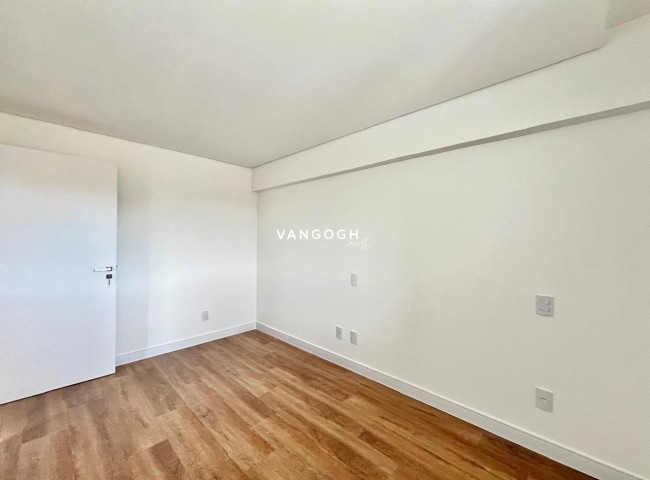 Apartamento 2 dormitórios Duo Praia Brava