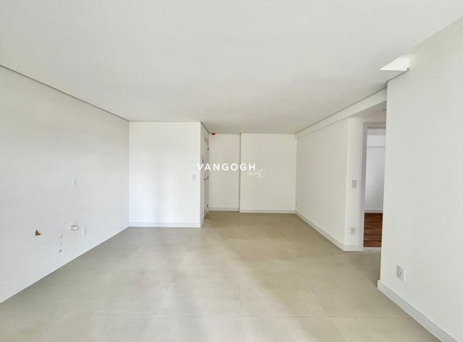 Apartamento 2 dormitórios Duo Praia Brava