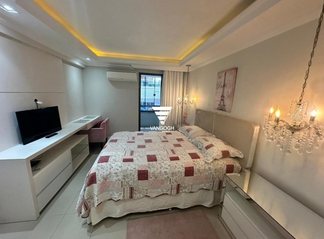 Apartamento 4 dormitórios Nina Schurmann, Frente Mar - Balneário Camboriú