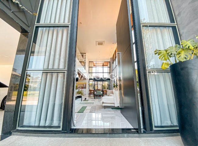 Casa em Condomínio 3 dormitórios Brava Horizontal, Praia Brava - Itajaí