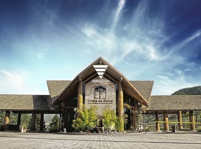 Casa em Condomínio 4 dormitórios Costa da Serra, Invernadinha - Rancho Queimado