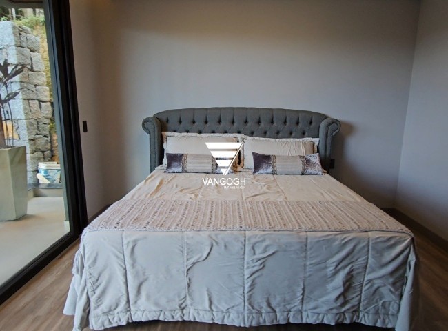 Casa em Condomínio 4 dormitórios Costa da Serra, Invernadinha - Rancho Queimado