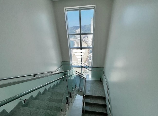 Cobertura 4 dormitórios Aurora Exclusive Home, Frente Mar - Balneário Camboriú