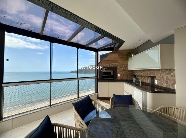 Apartamento 3 dormitórios Edifício Lago Moggiore