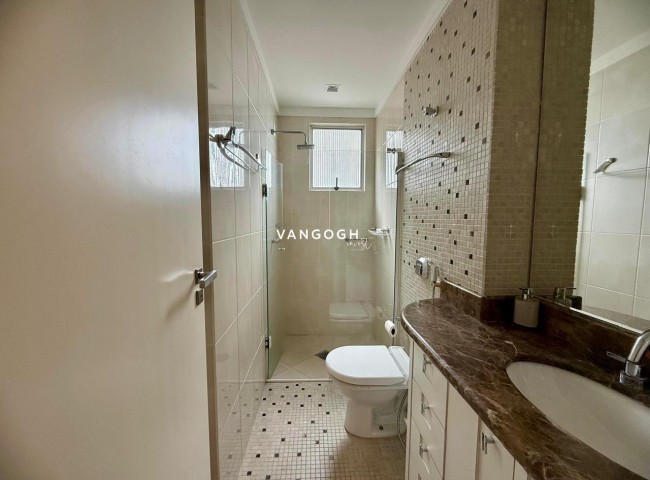 Apartamento 3 dormitórios Edifício Lago Moggiore