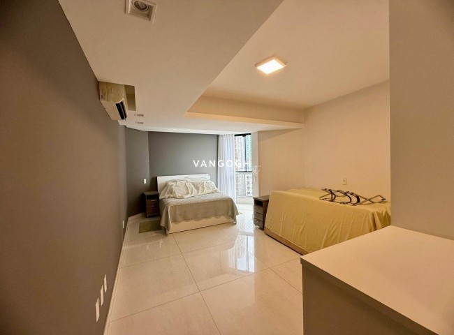 Apartamento 3 dormitórios Edifício Lago Moggiore