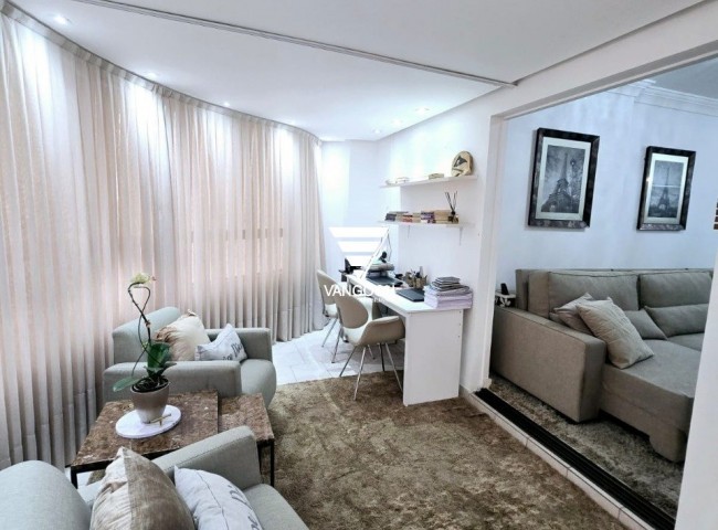 Apartamento 3 dormitórios Edificio Tchaikoviski, Centro - Balneário Camboriú